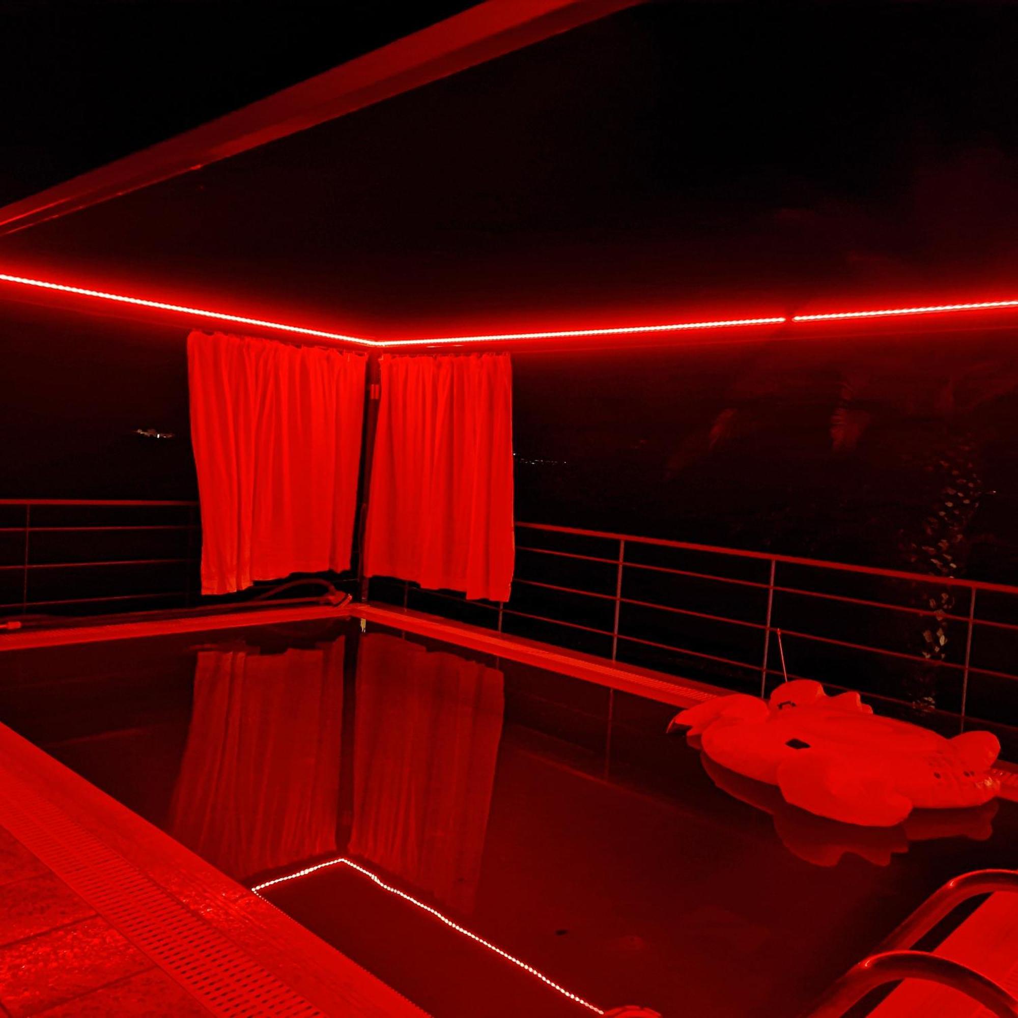 Cozy Small Smart Villa With Private Pool Mikri Mantineia カラマタ エクステリア 写真